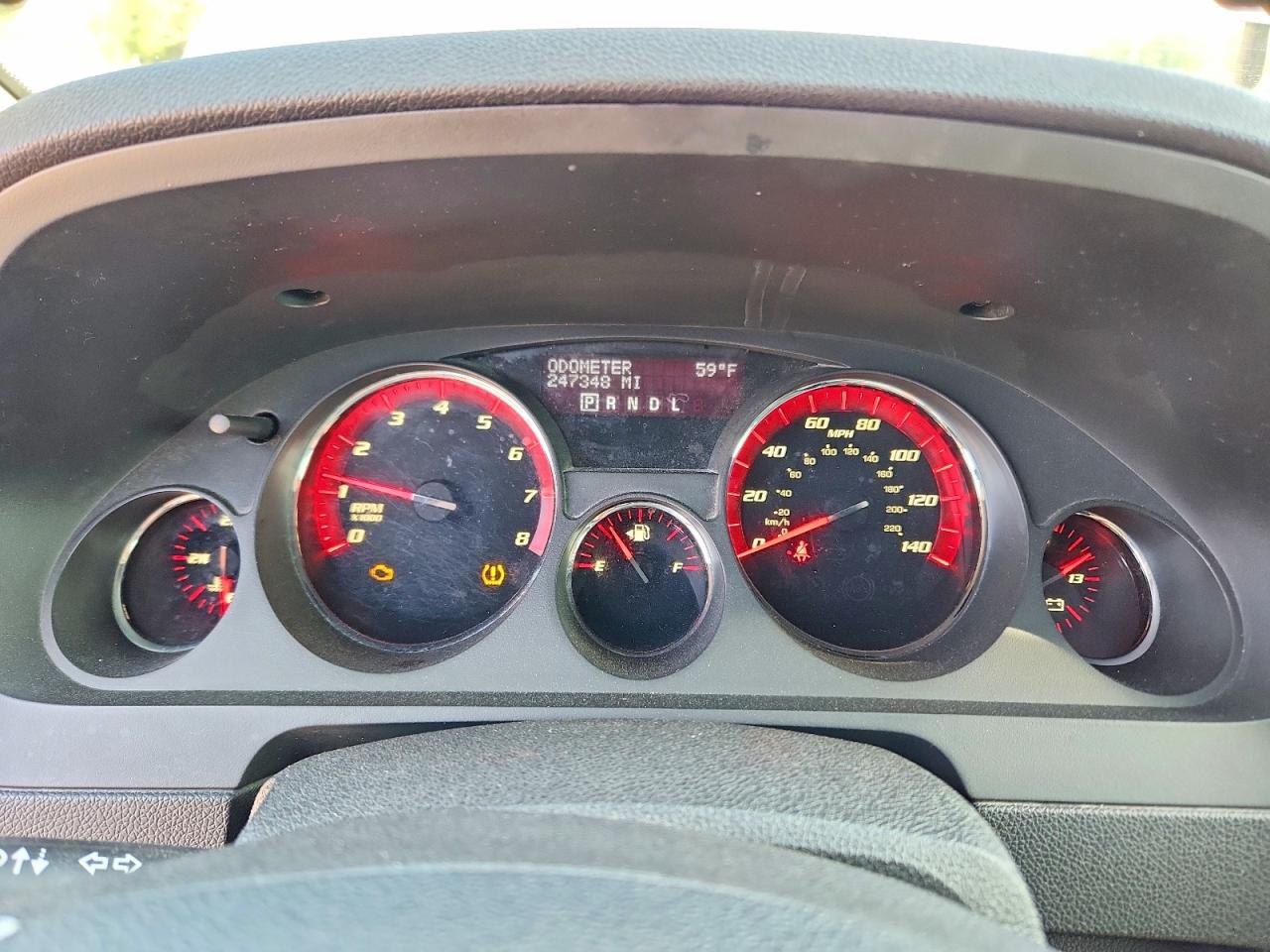 2011 GMC ACADIA SLE photo 25