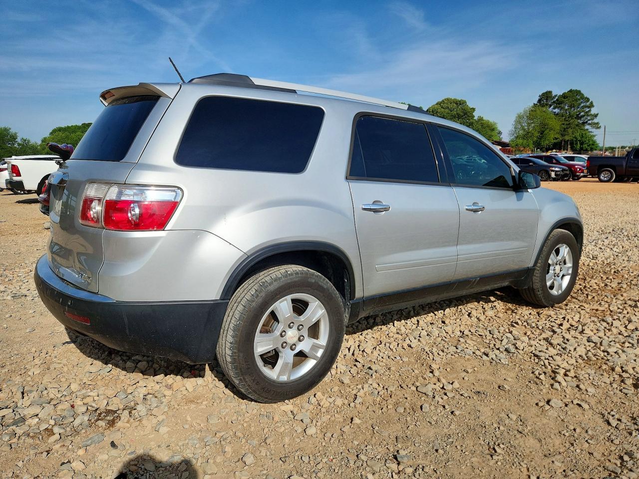 2011 GMC ACADIA SLE photo 7