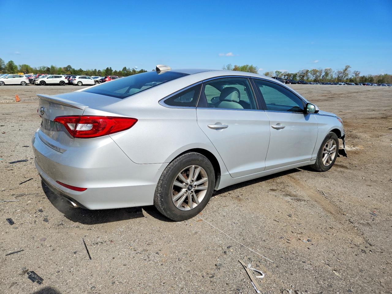 2016 HYUNDAI SONATA SE photo 5