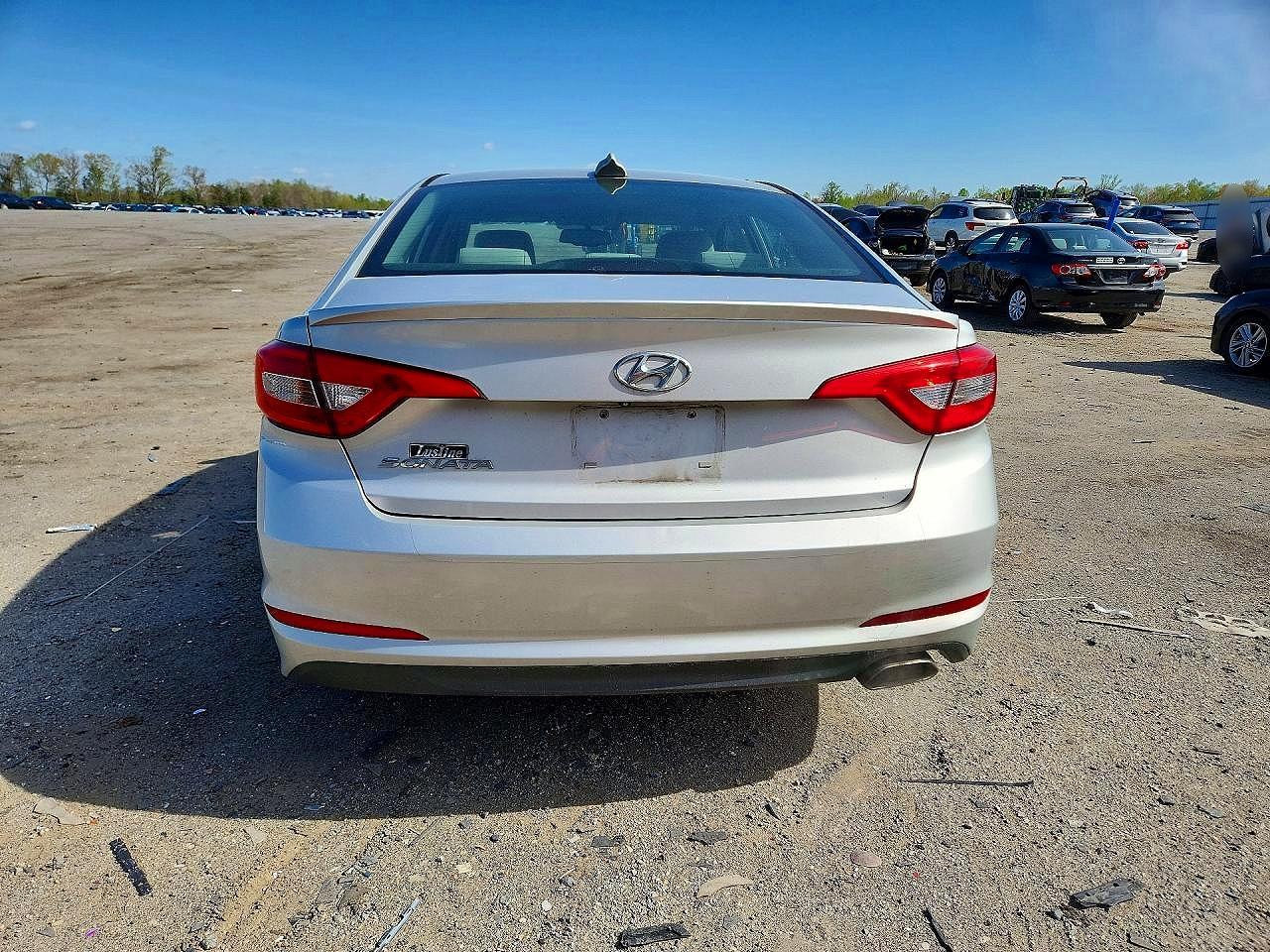 2016 HYUNDAI SONATA SE photo 11