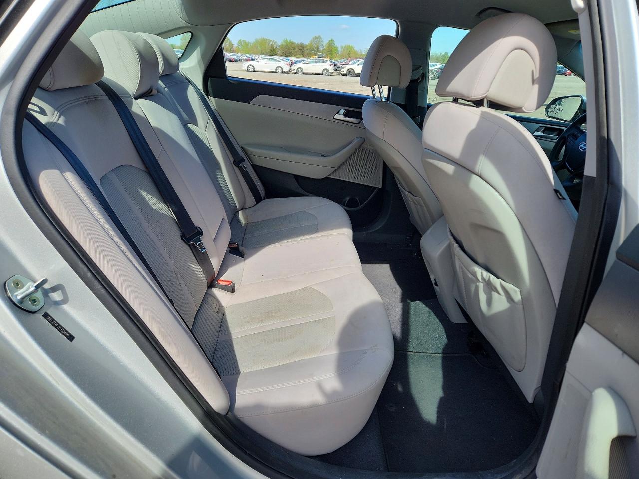 2016 HYUNDAI SONATA SE photo 19