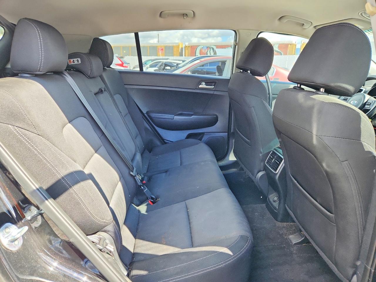 2019 KIA SPORTAGE LX photo 11