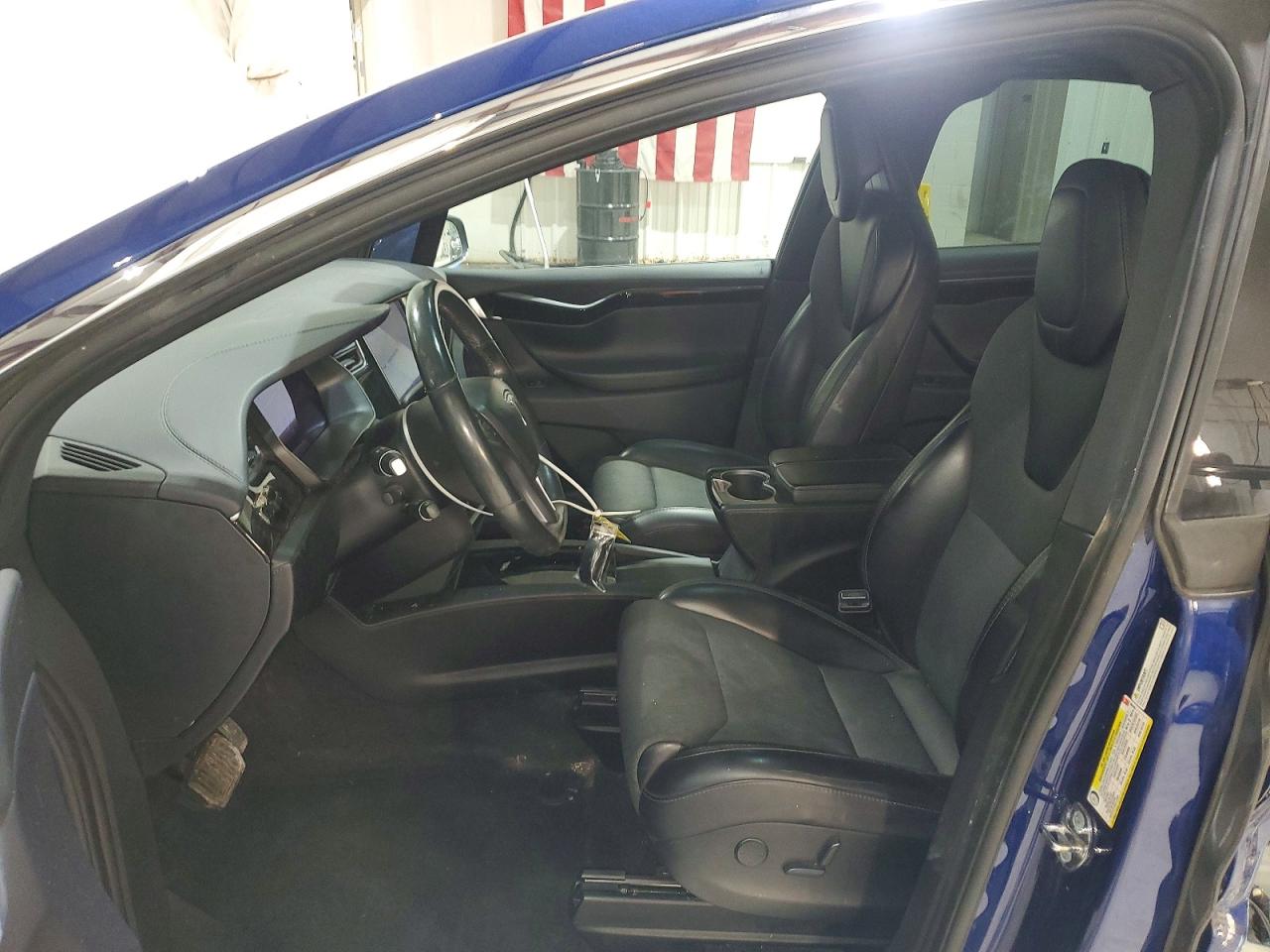 2018 TESLA MODEL X photo 7