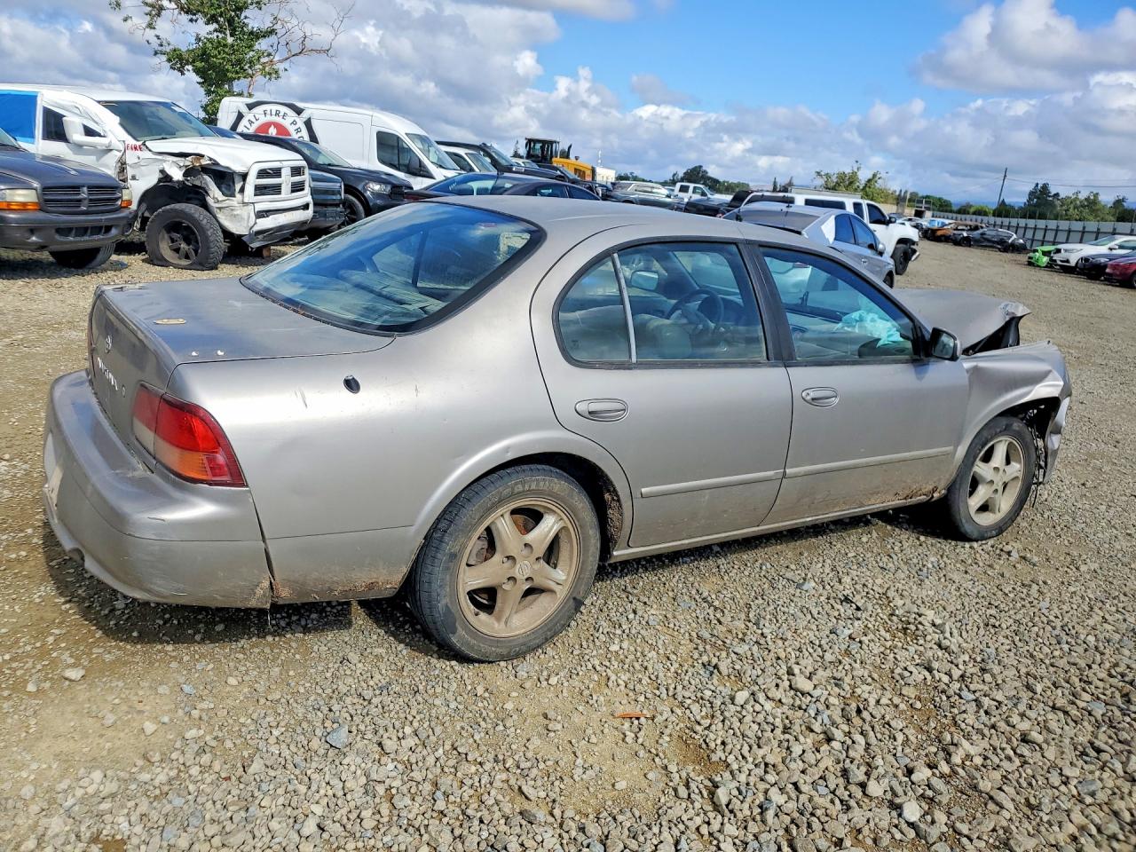 1999 NISSAN MAXIMA SE LIMITED photo 5