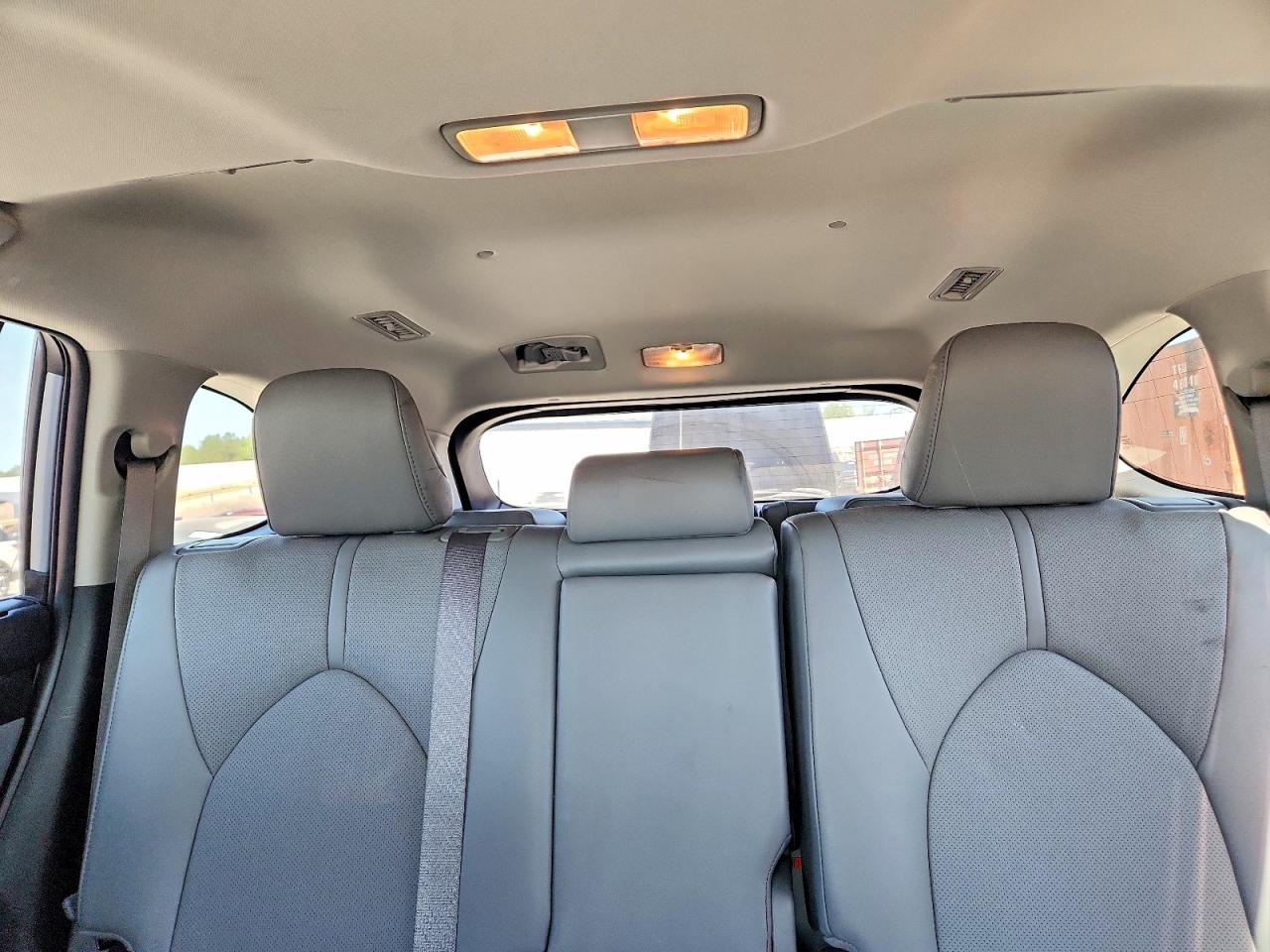 2023 TOYOTA HIGHLANDER LIMITED photo 19