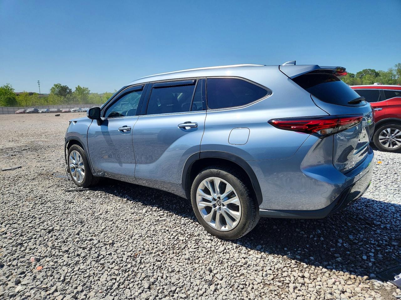 2023 TOYOTA HIGHLANDER LIMITED photo 3