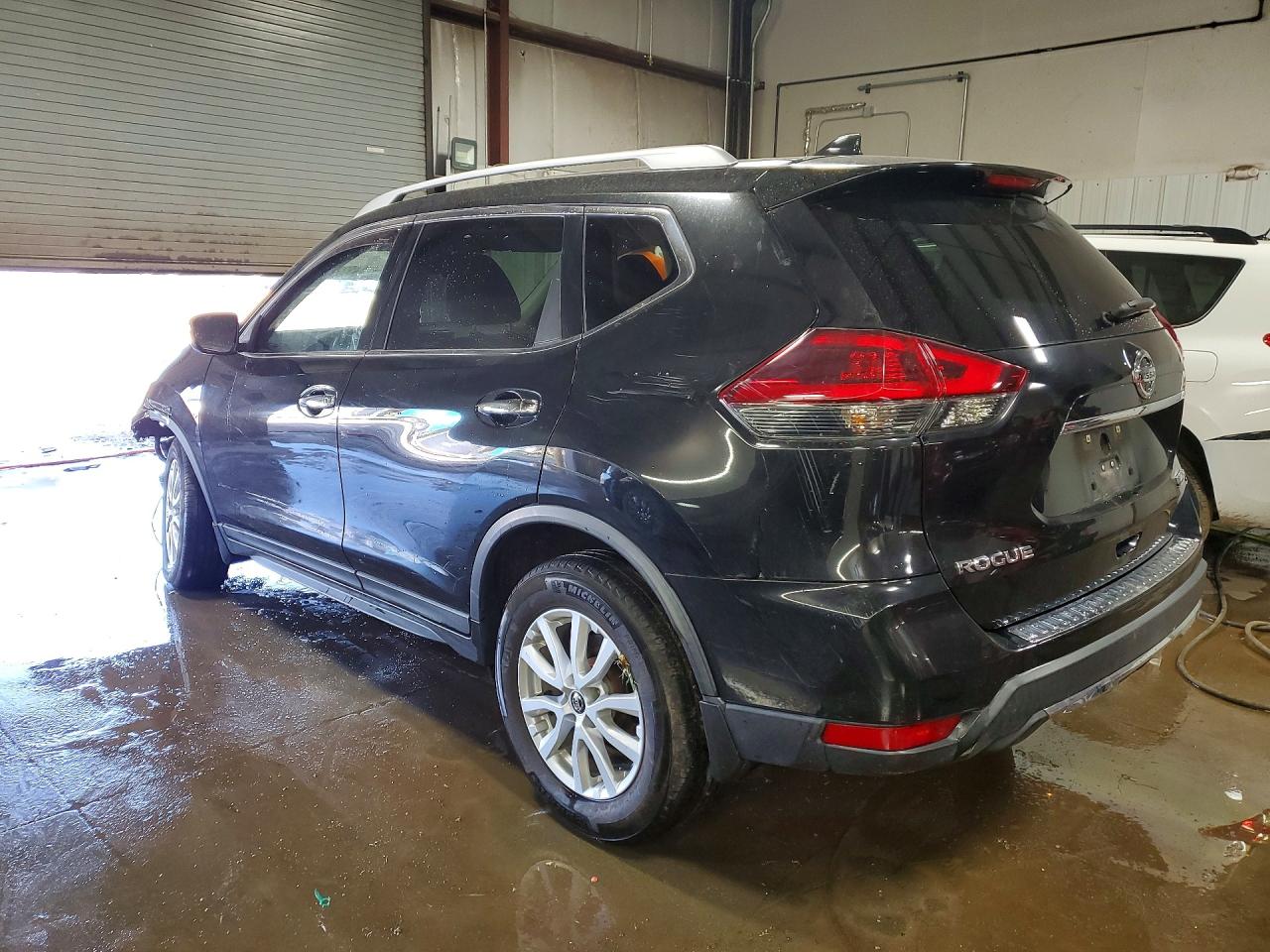 2020 NISSAN ROGUE S photo 3