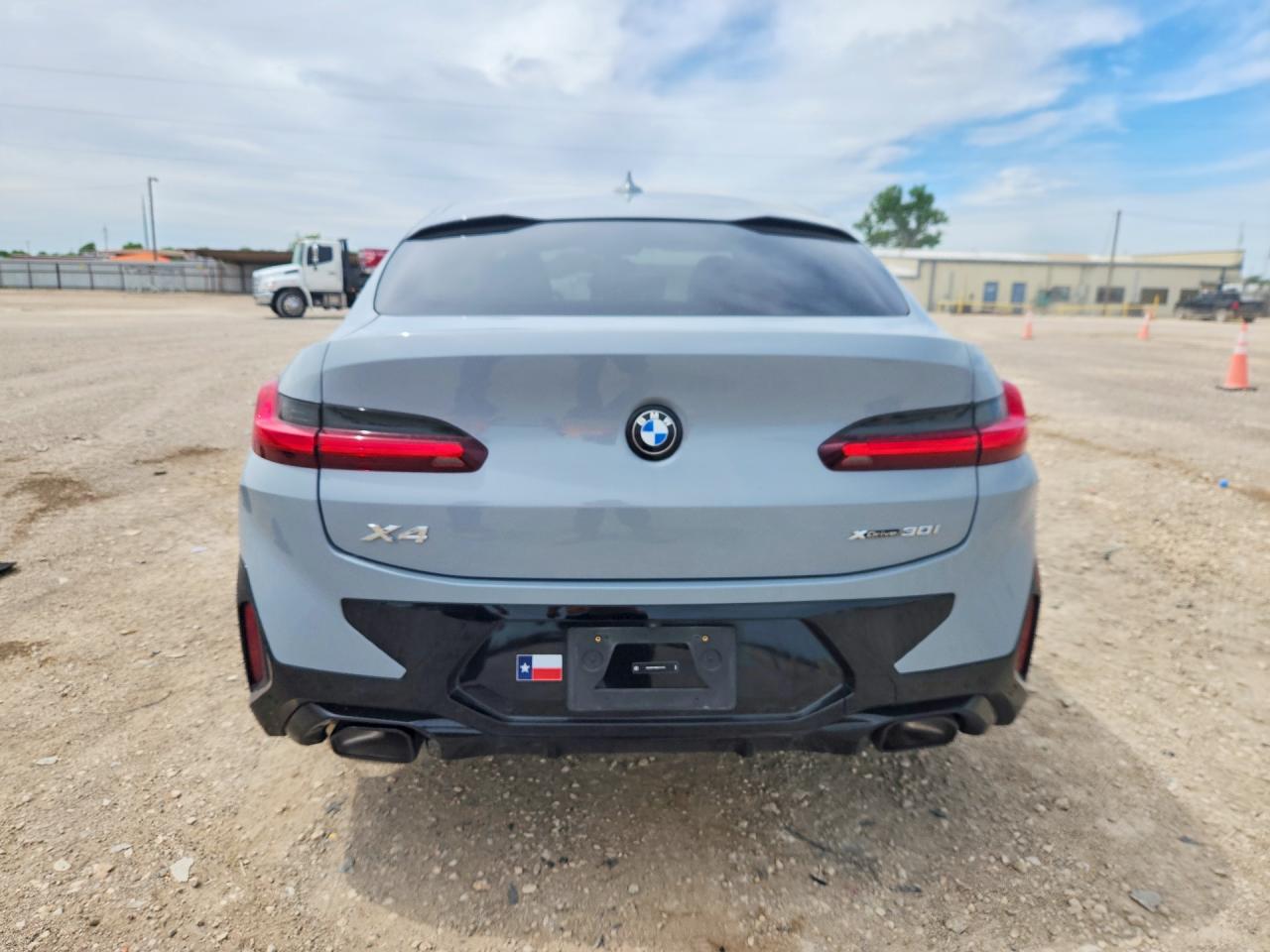 2024 BMW X4 XDRIVE30I photo 6