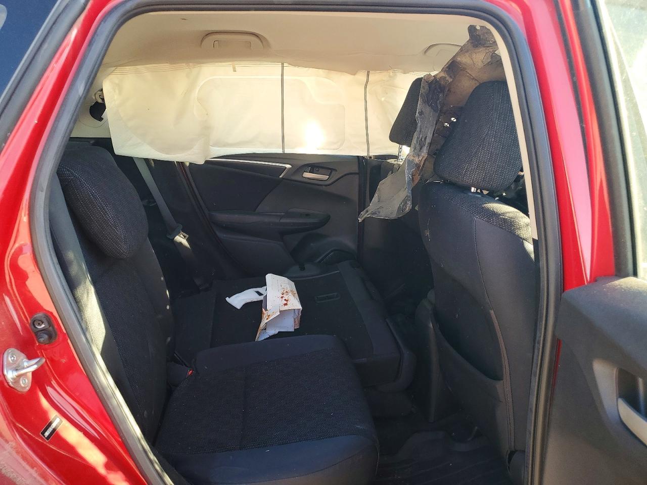2016 HONDA FIT LX photo 19