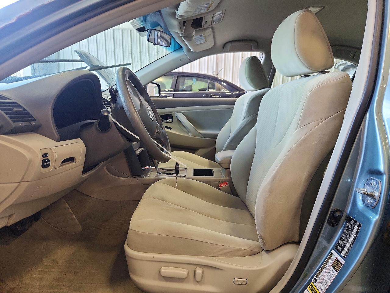 2009 TOYOTA CAMRY LE photo 19