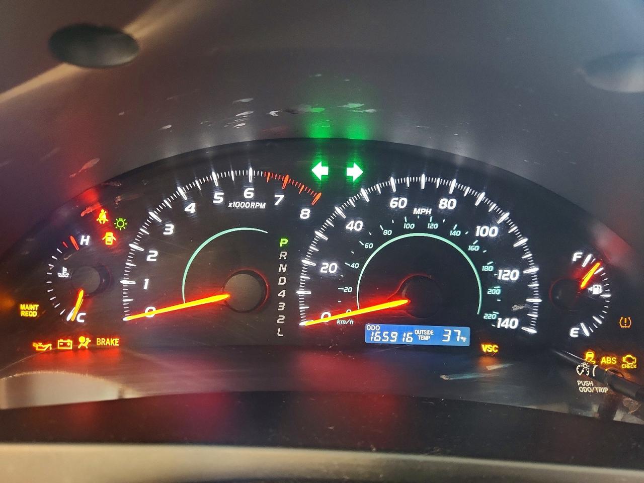 2009 TOYOTA CAMRY LE photo 25