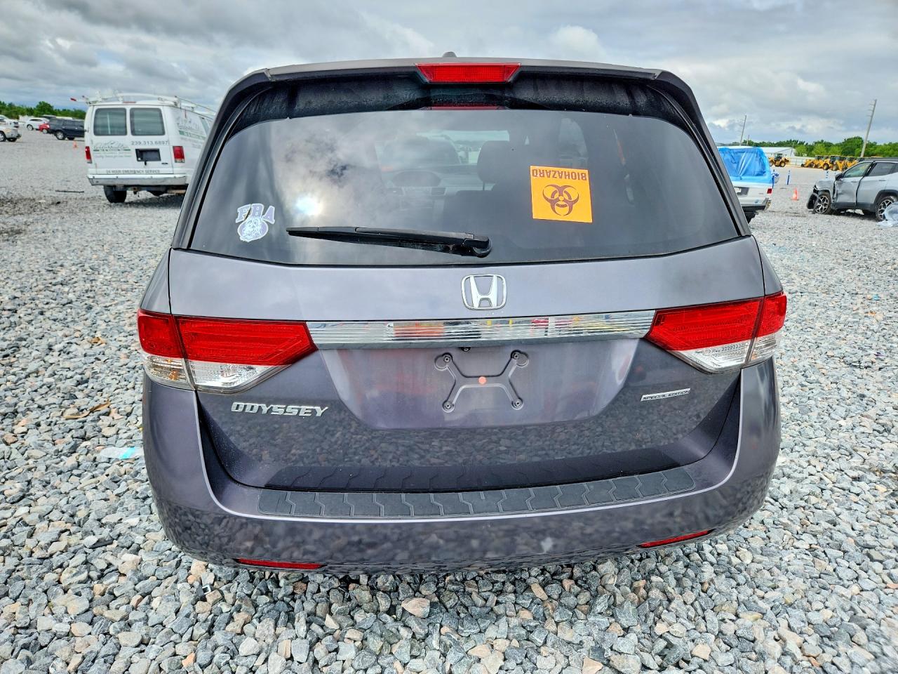 2016 HONDA ODYSSEY SE photo 16
