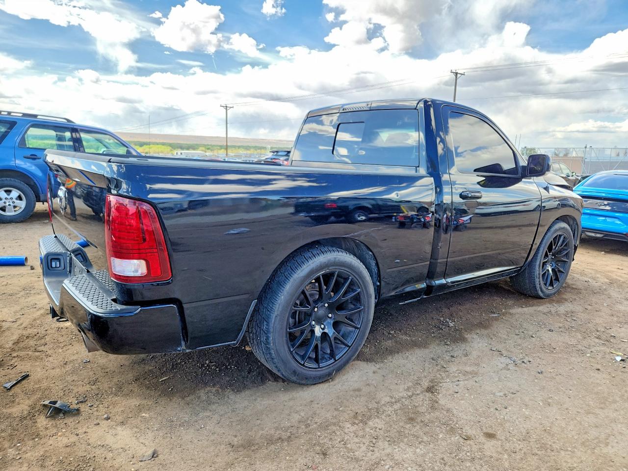 2014 RAM 1500 SPORT photo 5