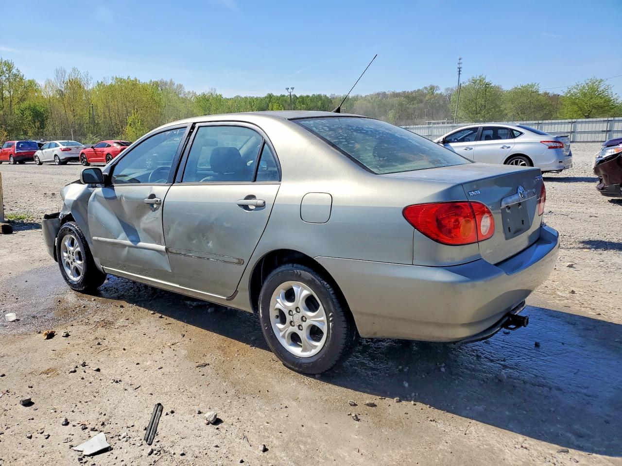 2003 TOYOTA COROLLA LE photo 3