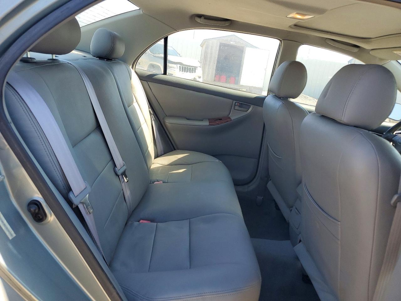 2003 TOYOTA COROLLA LE photo 19