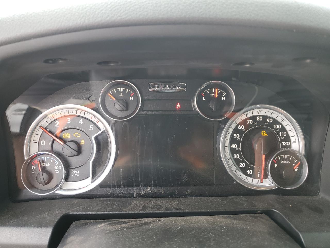2016 RAM 1500 SLT photo 17