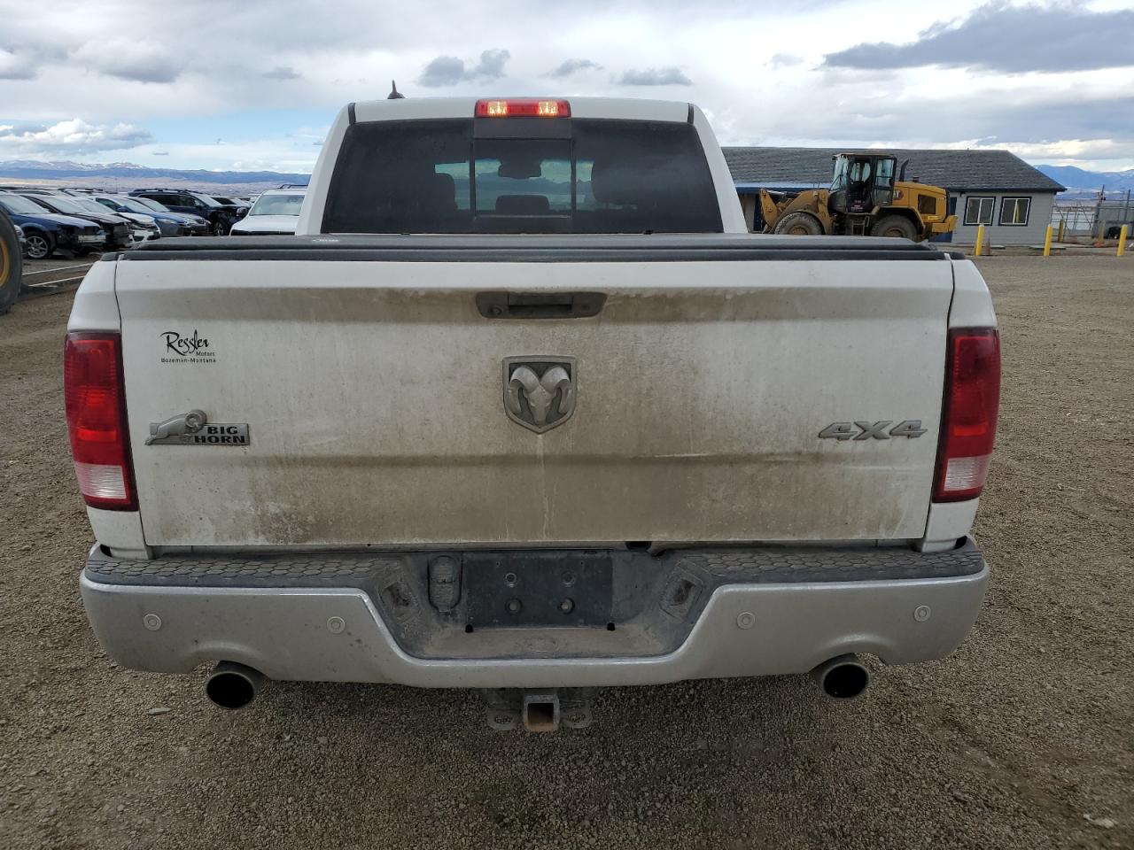2016 RAM 1500 SLT photo 11