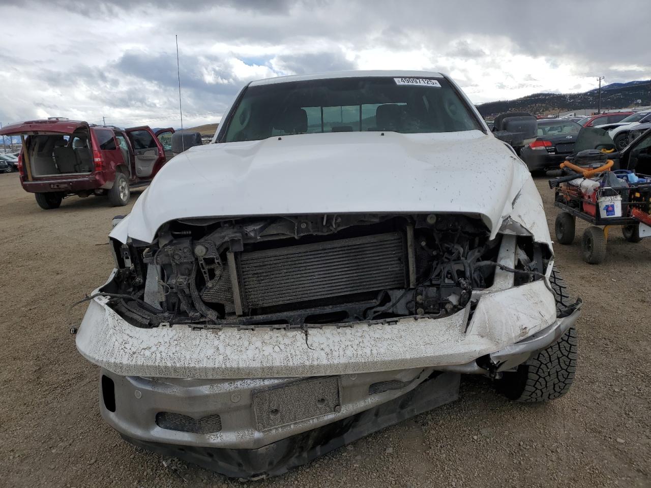 2016 RAM 1500 SLT photo 9