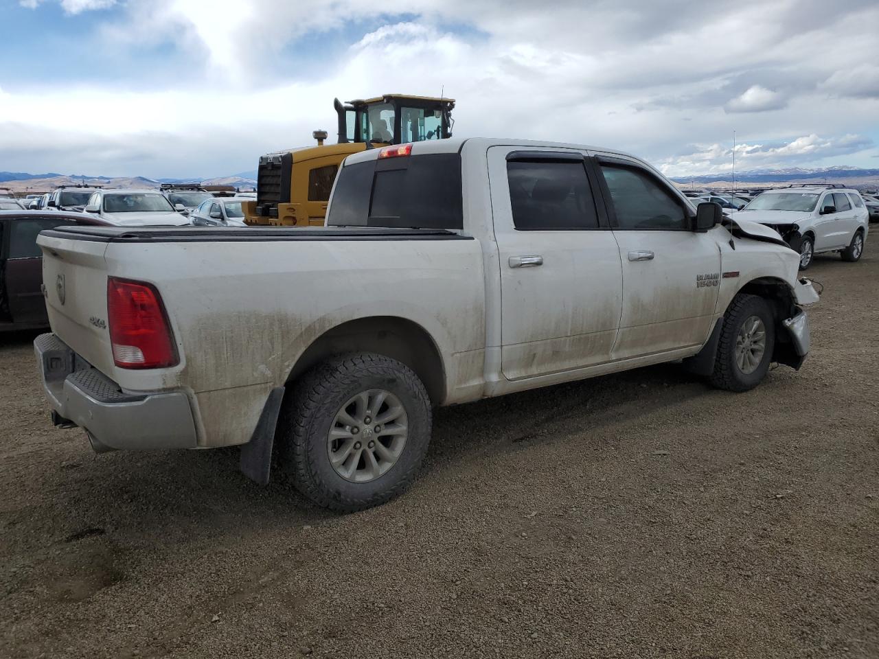 2016 RAM 1500 SLT photo 5