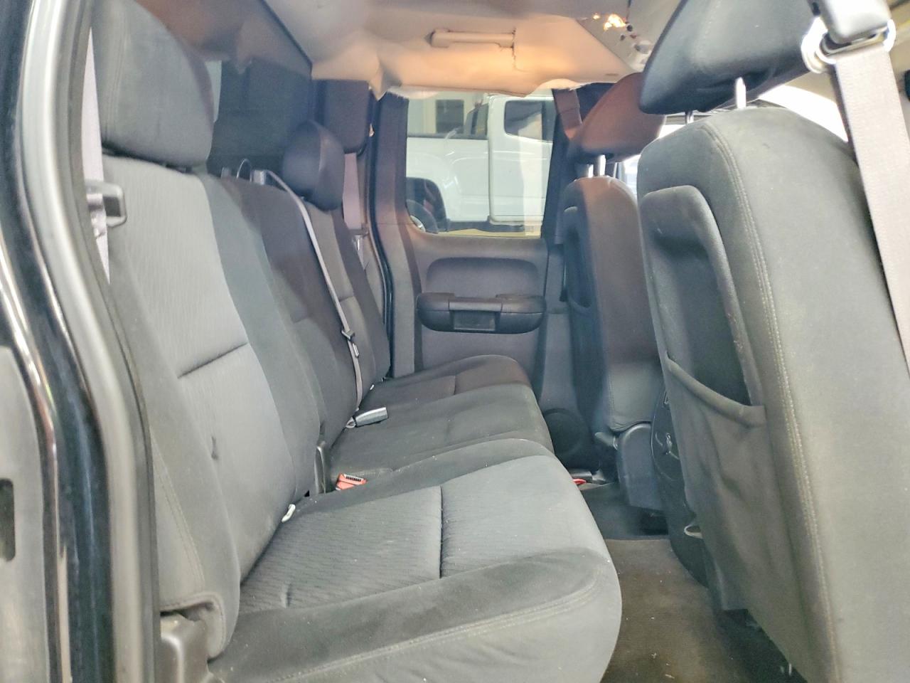 2011 GMC SIERRA K1500 SLE photo 19