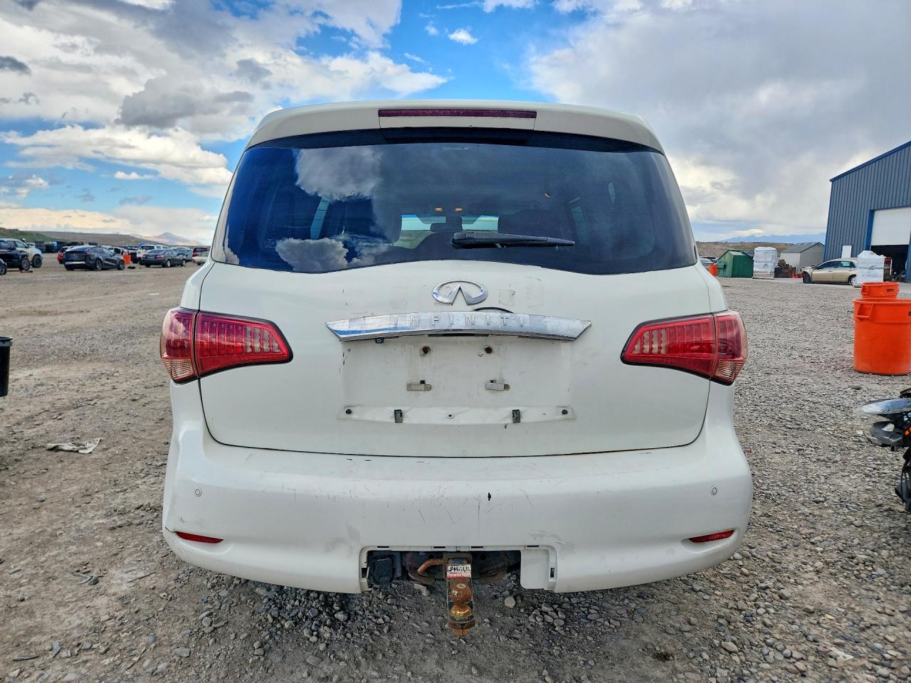 2012 INFINITI QX56 BASE photo 11