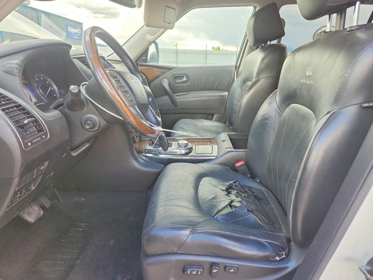 2012 INFINITI QX56 BASE photo 13