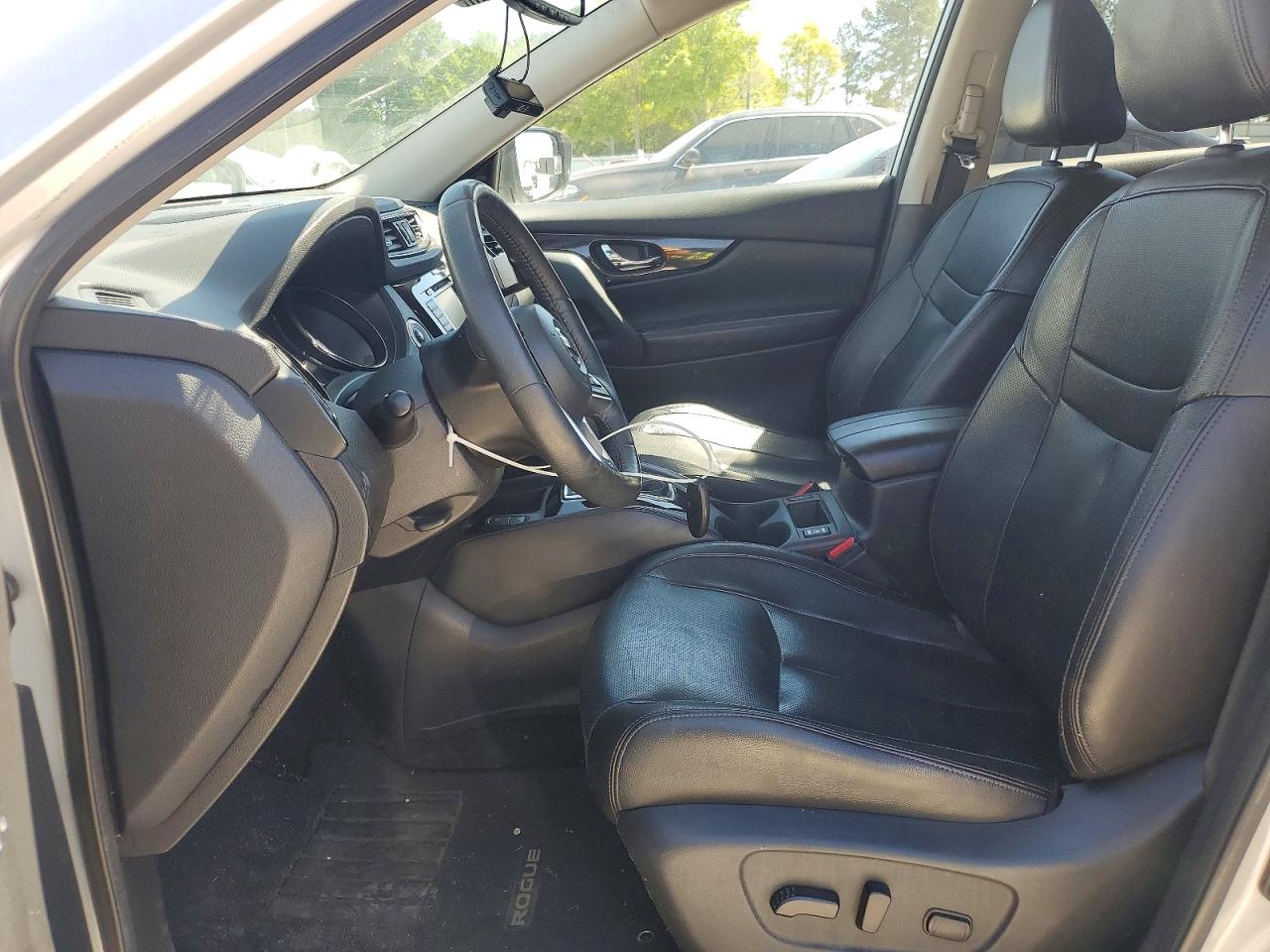 2019 NISSAN ROGUE SL photo 13