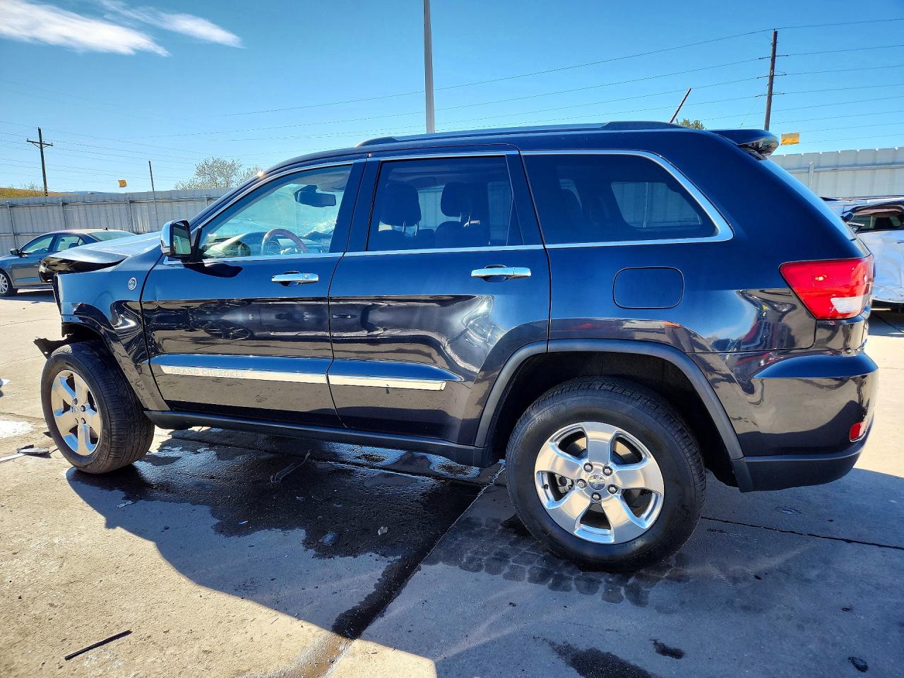 2012 JEEP GRAND CHEROKEE OVERLAND photo 3