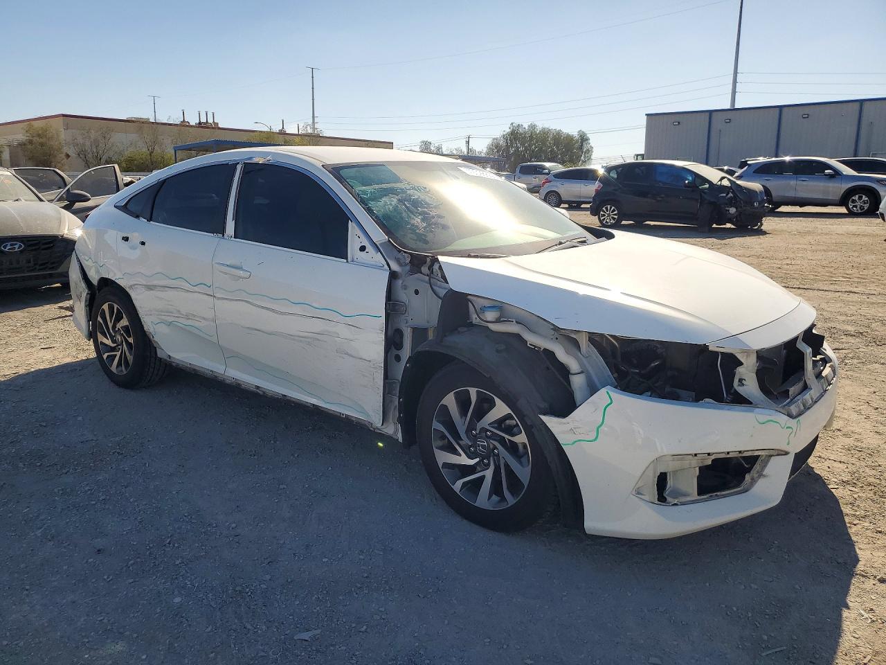 2017 HONDA CIVIC LX photo 4