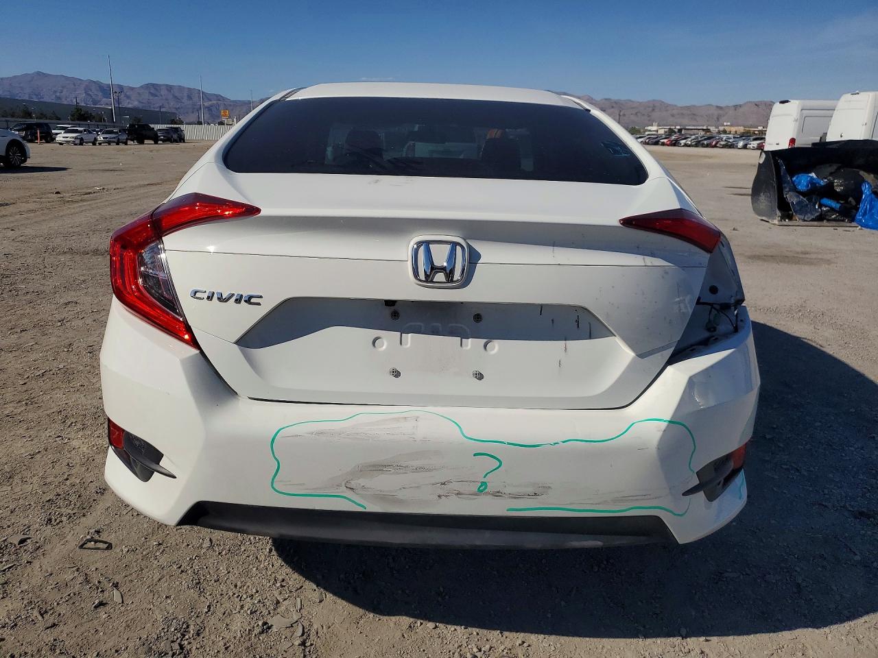 2017 HONDA CIVIC LX photo 6