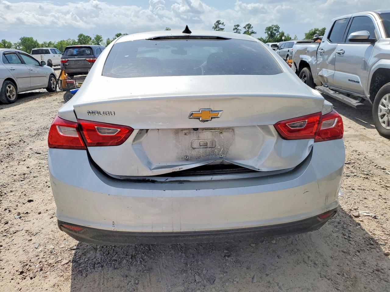 2020 CHEVROLET MALIBU LS photo 11