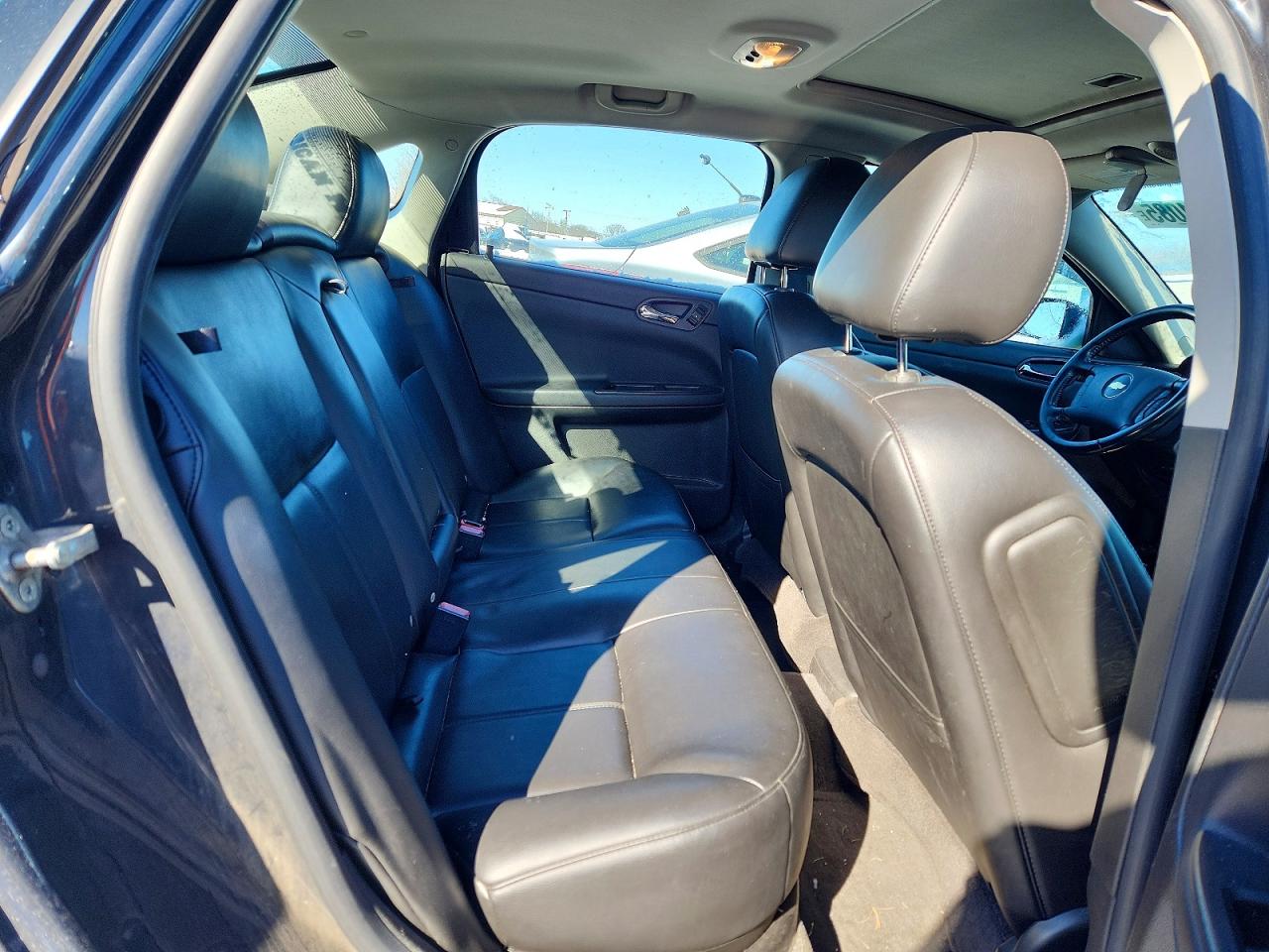 2013 CHEVROLET IMPALA LTZ photo 28