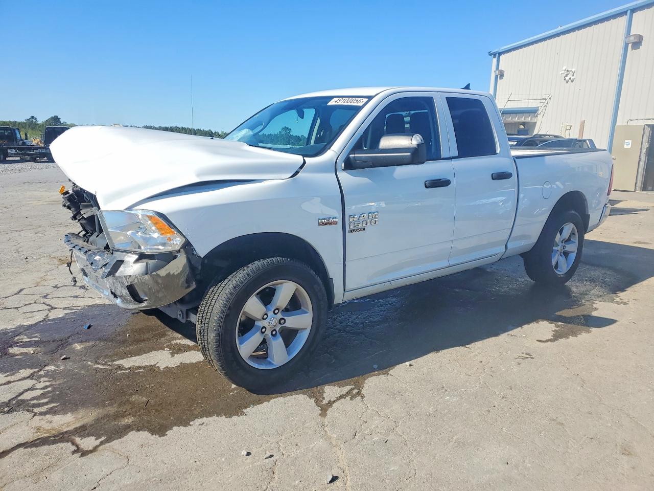 2024 RAM 1500 CLASSIC