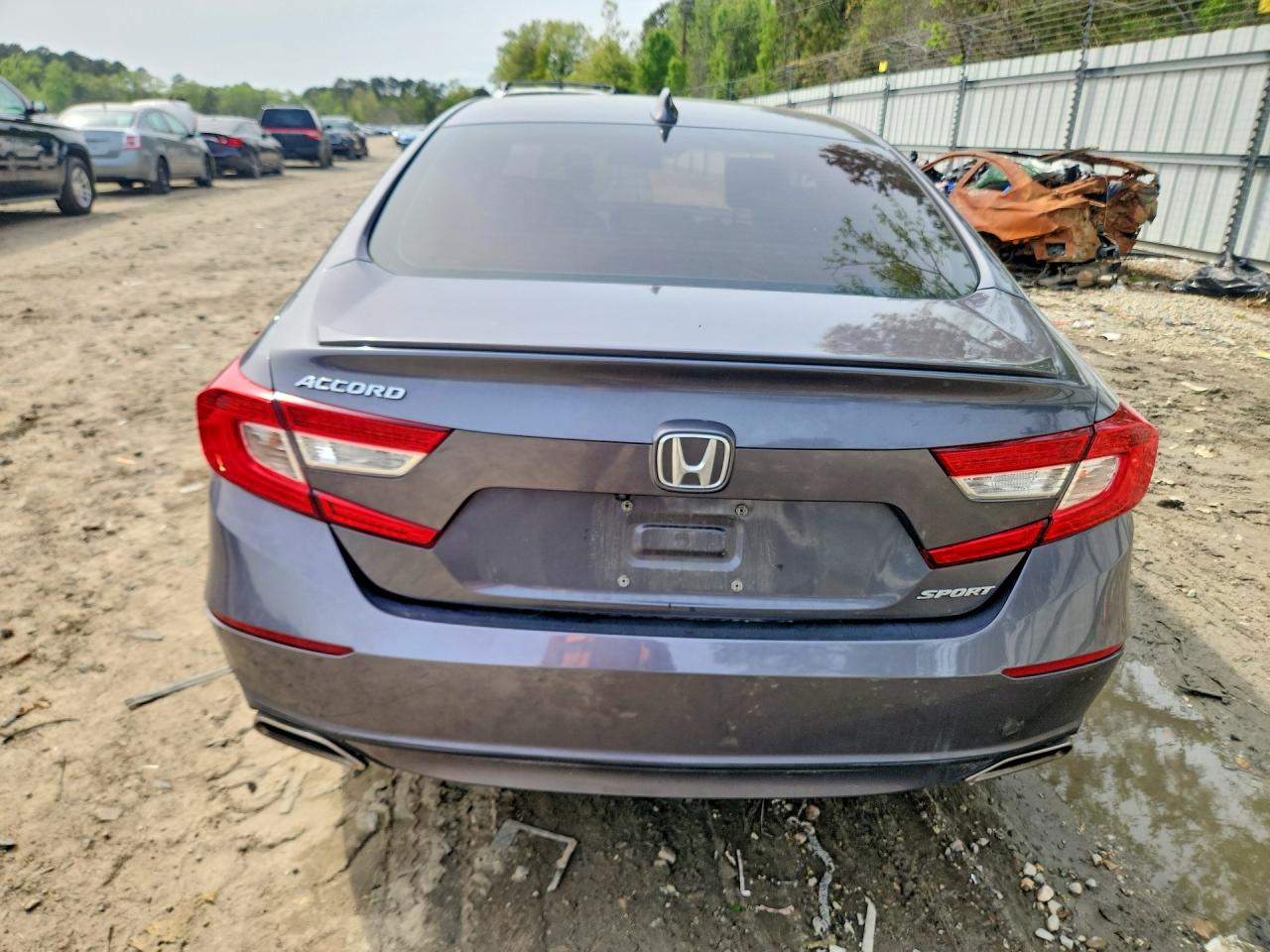2020 HONDA ACCORD SPORT photo 6