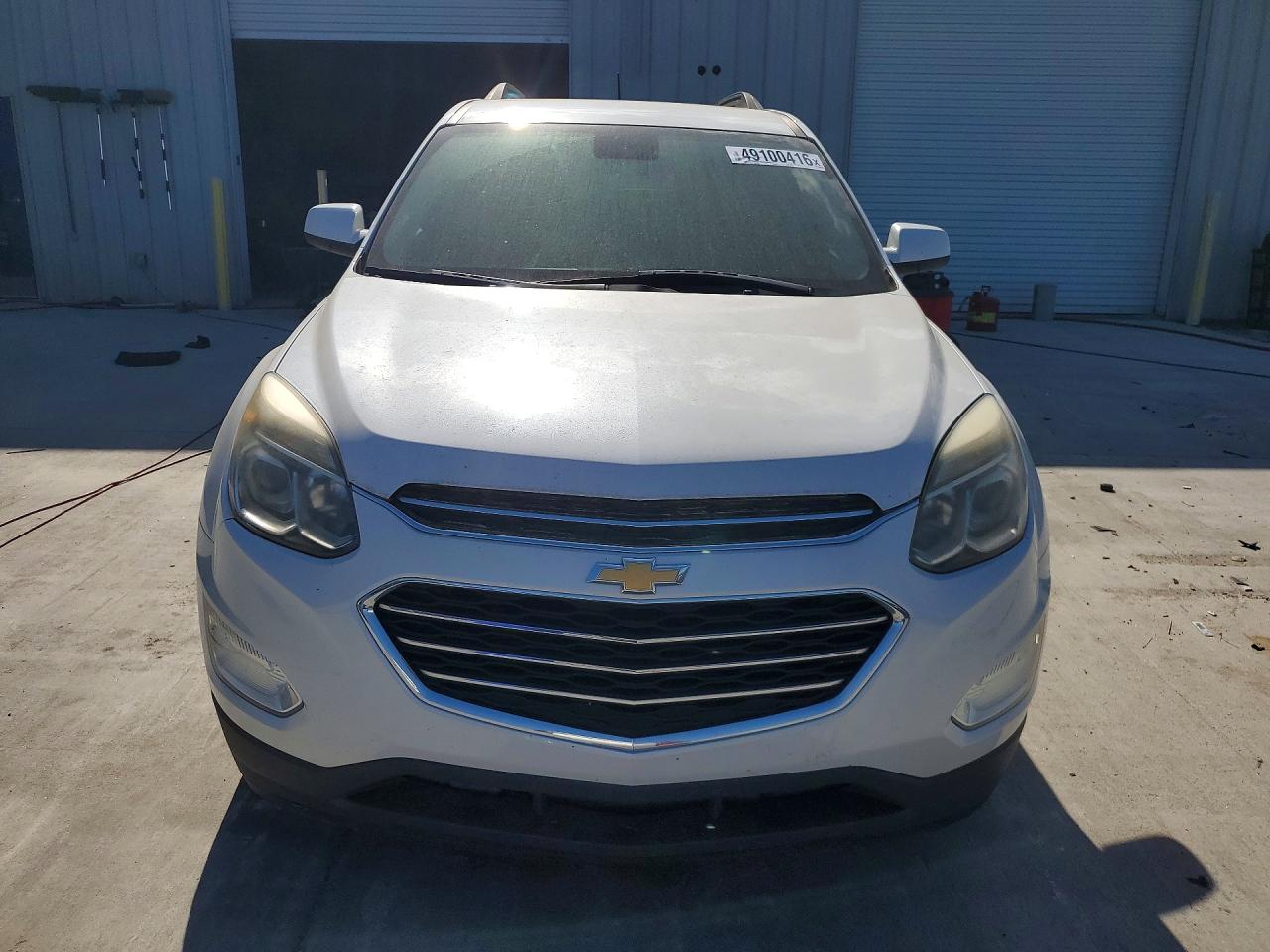 2017 CHEVROLET EQUINOX LT photo 9