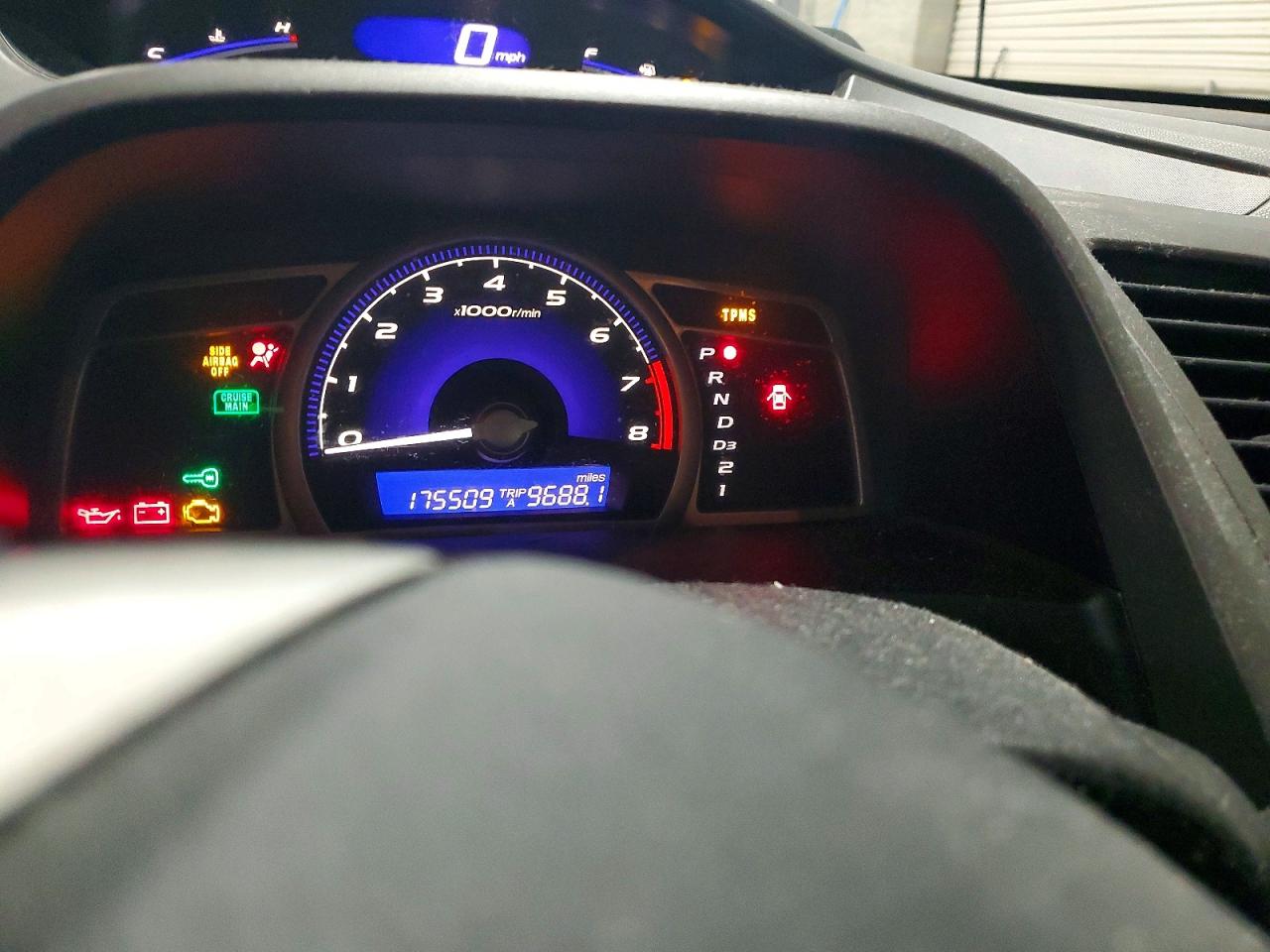 2011 HONDA CIVIC LX photo 17