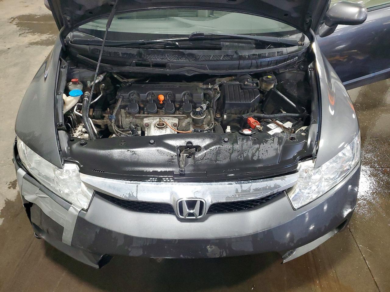 2011 HONDA CIVIC LX photo 21
