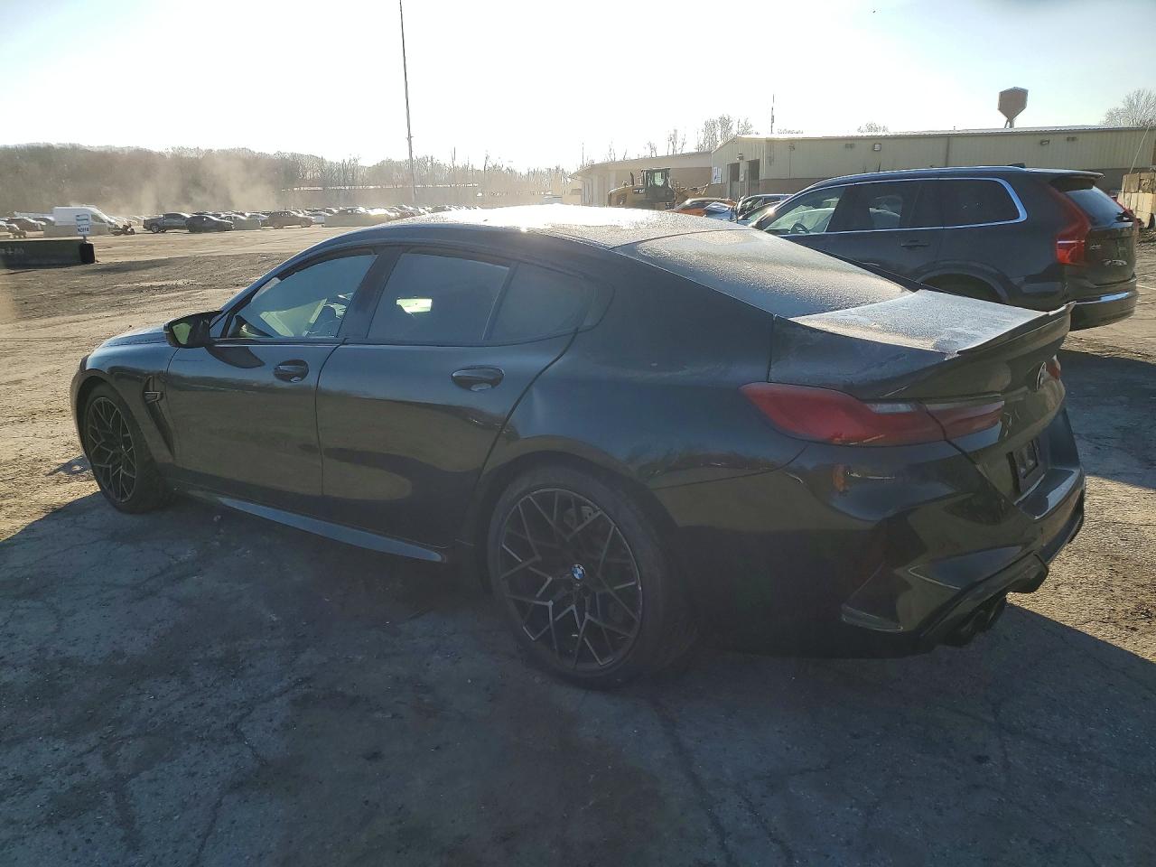 2022 BMW M8 photo 3
