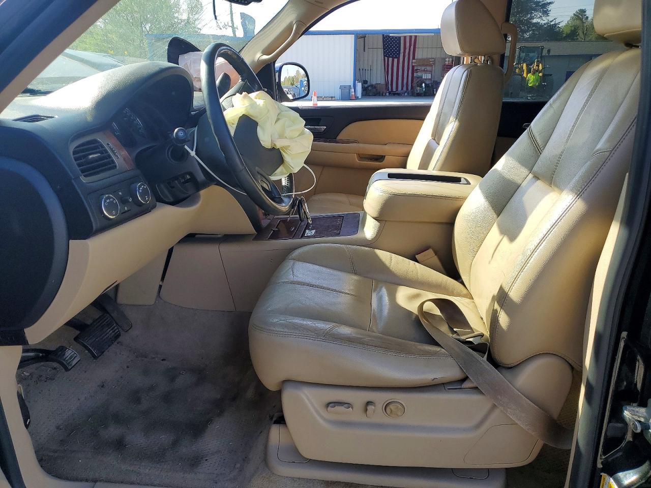 2007 CHEVROLET SUBURBAN K1500 photo 19