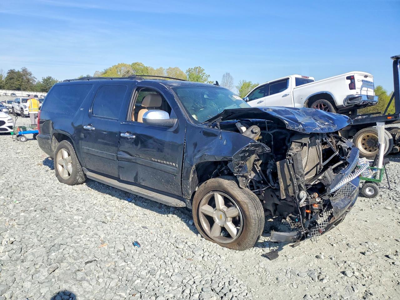 2007 CHEVROLET SUBURBAN K1500 photo 10