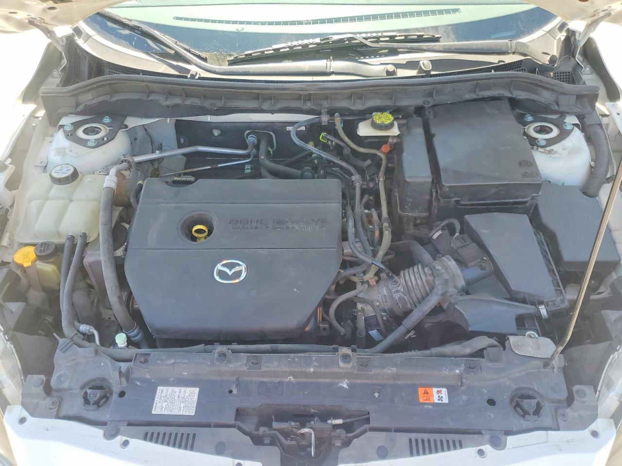 2010 MAZDA 3 S photo 21