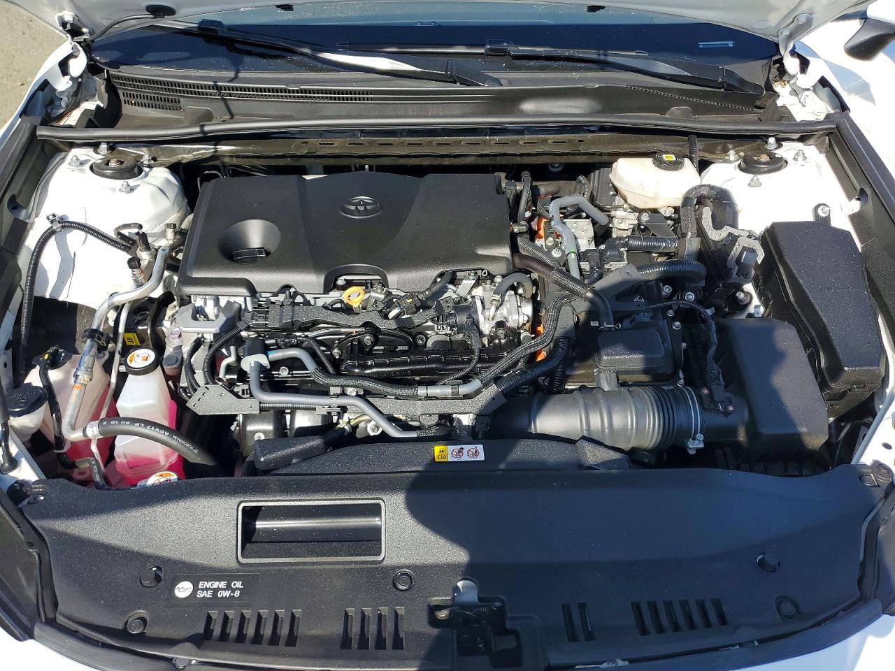 2025 TOYOTA CAMRY LE photo 31