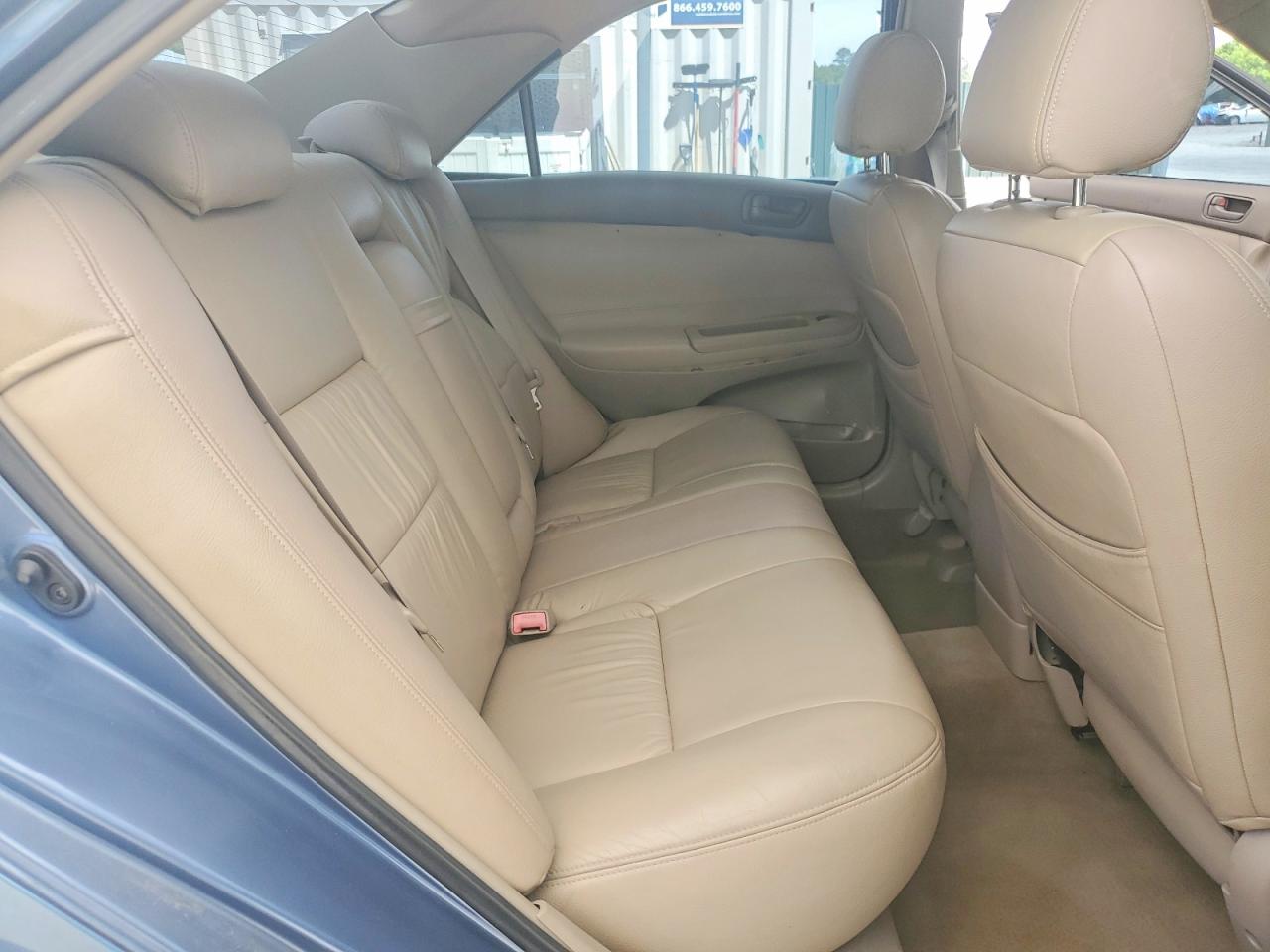 2003 TOYOTA CAMRY LE photo 28