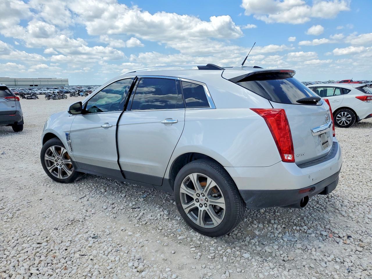 2012 CADILLAC SRX PERFORMANCE COLLECTION photo 4