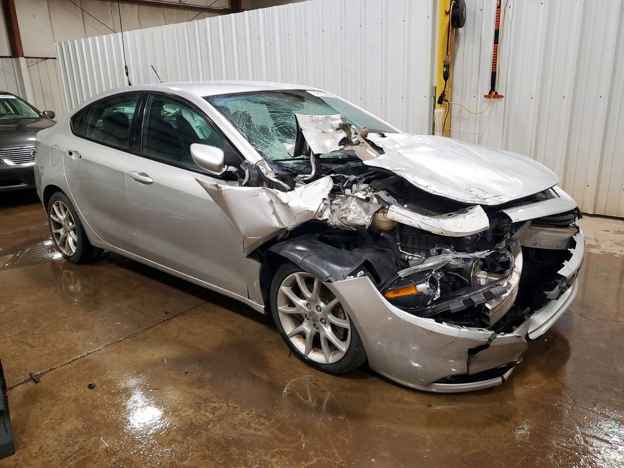 2013 DODGE DART SXT photo 7