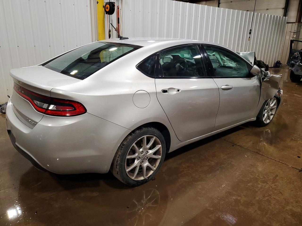 2013 DODGE DART SXT photo 5