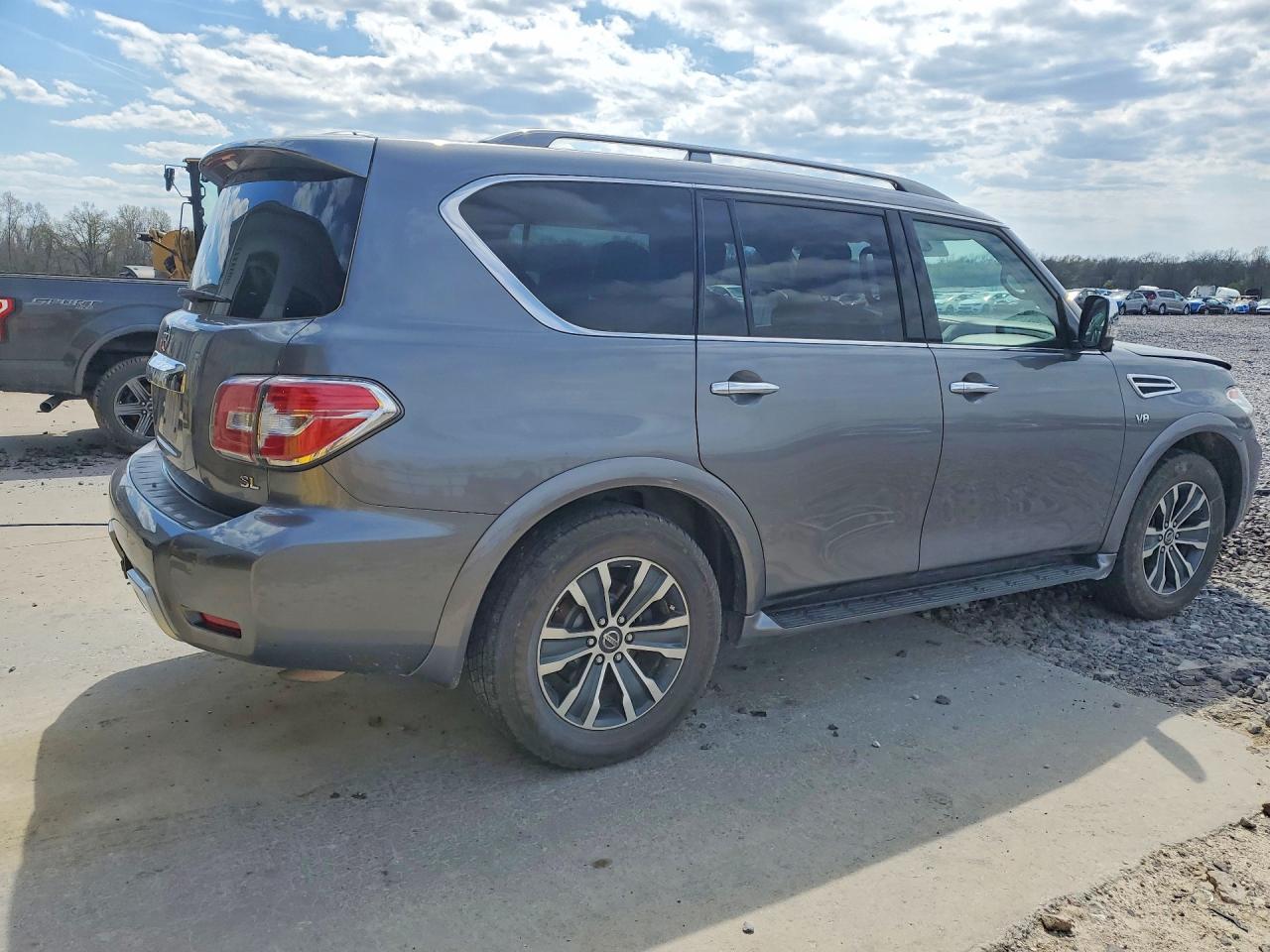 2018 NISSAN ARMADA SL photo 5