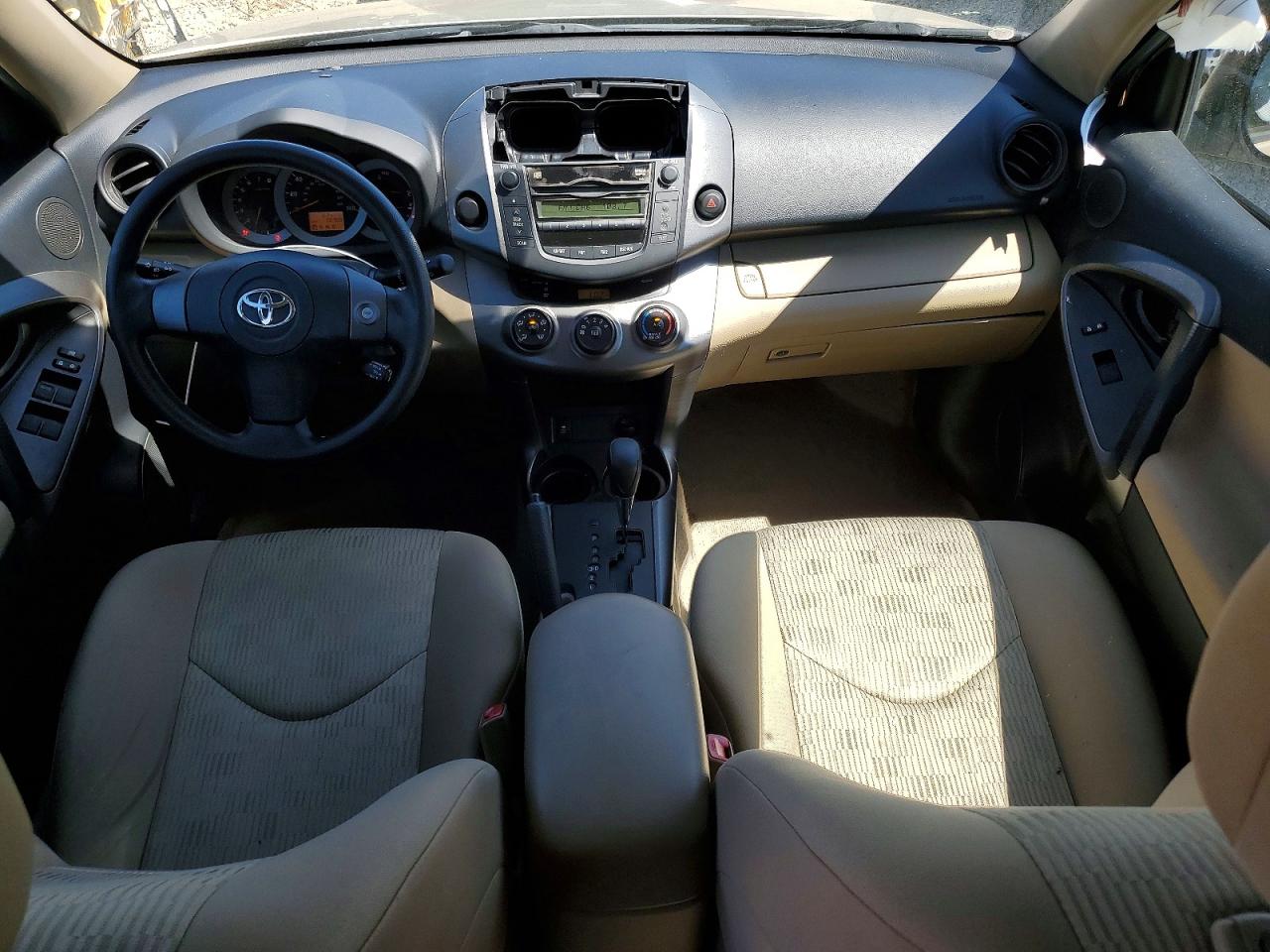 2010 TOYOTA RAV4 BASE photo 15