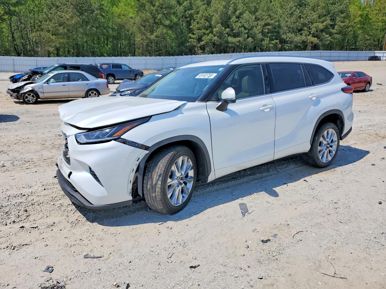 2022 TOYOTA HIGHLANDER HYBRID