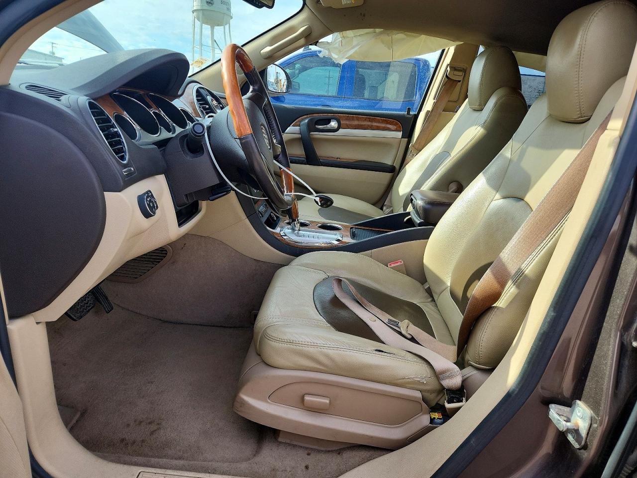 2010 BUICK ENCLAVE CX photo 13